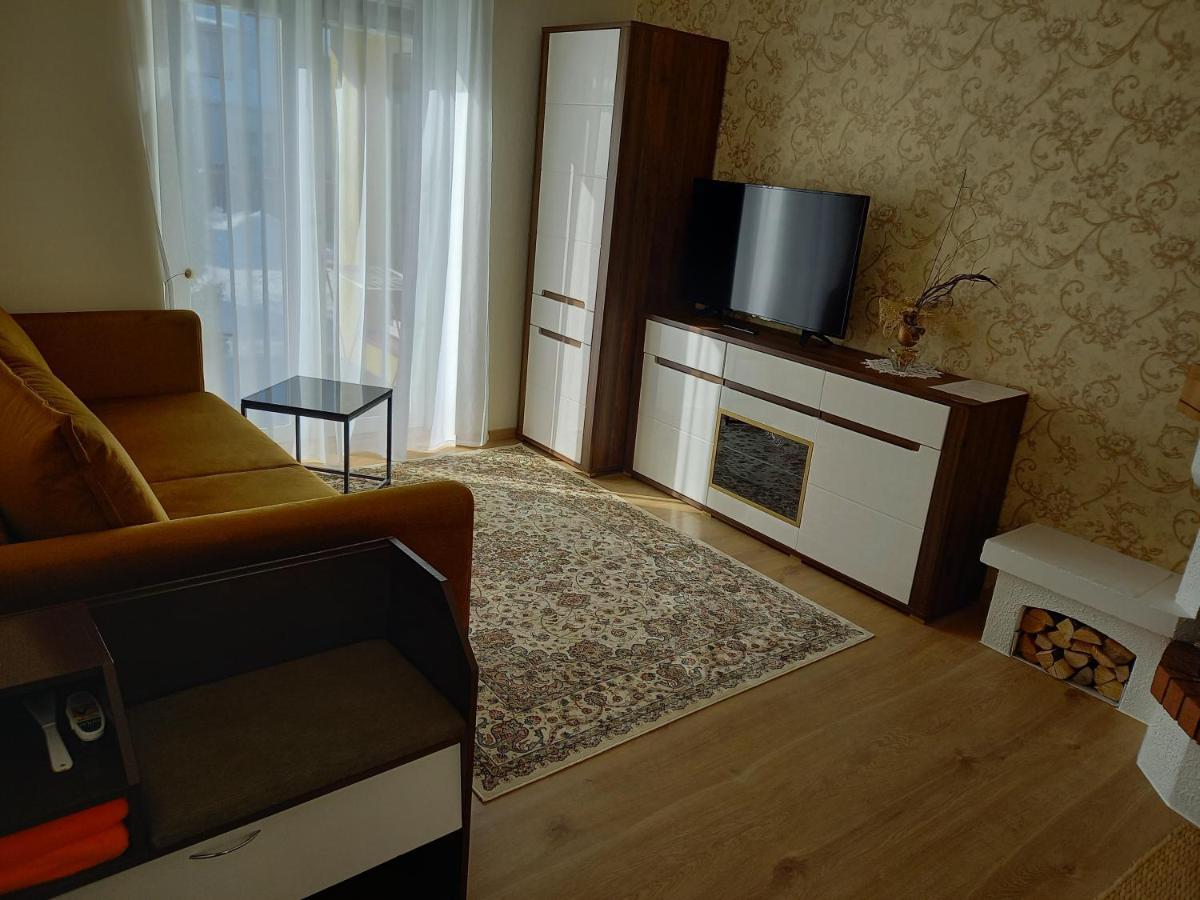 Paernu Posti Apartment Esterno foto