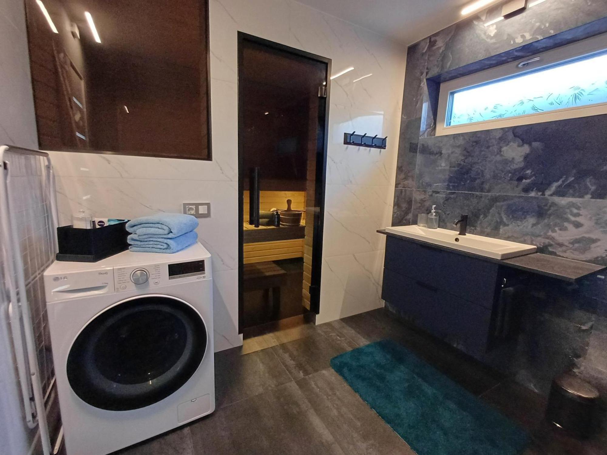 Paernu Posti Apartment Esterno foto
