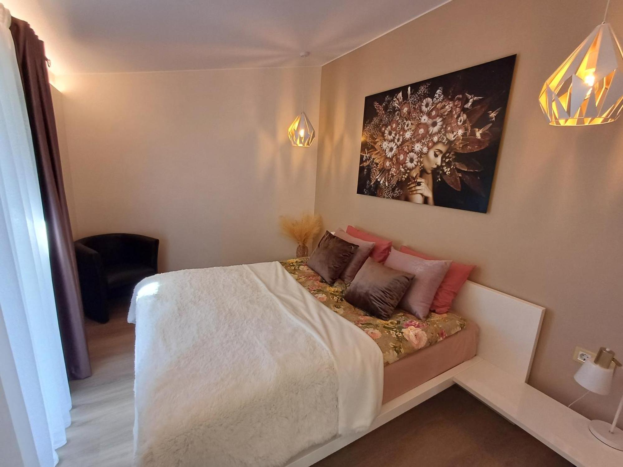 Paernu Posti Apartment Esterno foto
